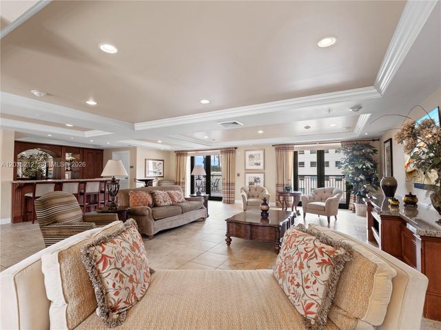 888 S Douglas Rd 302, Coral Gables, FL 33134
