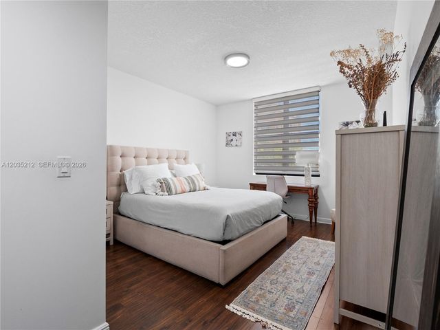 888 S Douglas Rd 302, Coral Gables, FL 33134