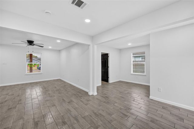 715 Nell Street, Pasadena, TX 77506