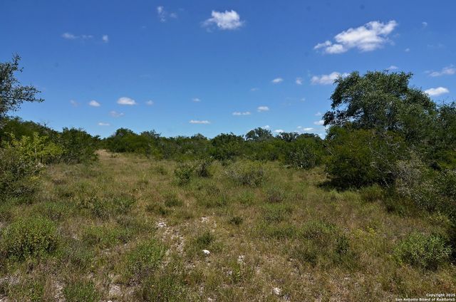 1641 Charco, Beeville, TX 78102