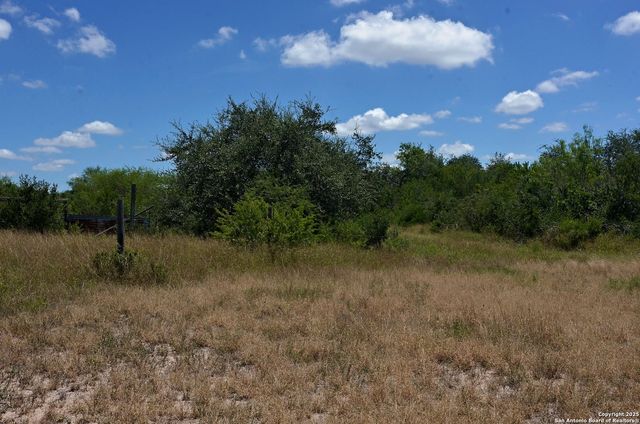 1641 Charco, Beeville, TX 78102
