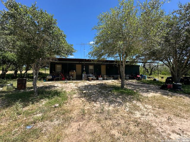 1641 Charco, Beeville, TX 78102
