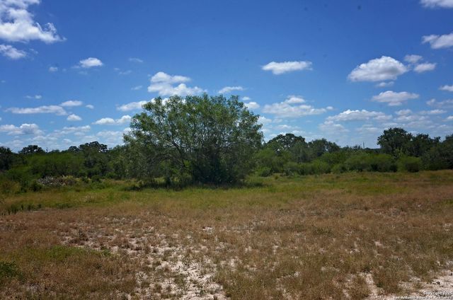 1641 Charco, Beeville, TX 78102