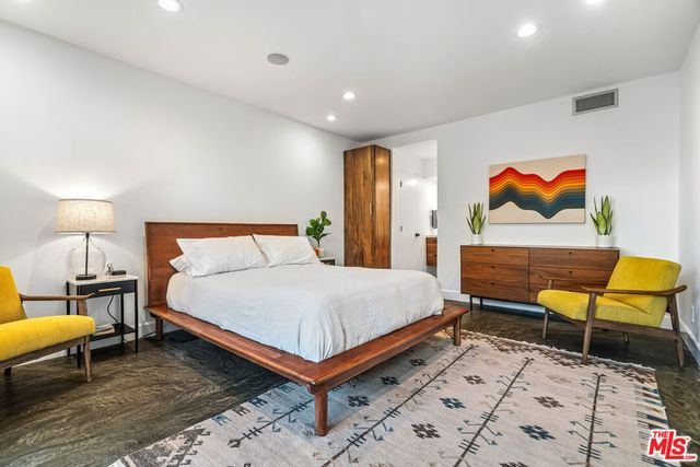 277 E Alejo Road 101, Palm Springs, CA 92262