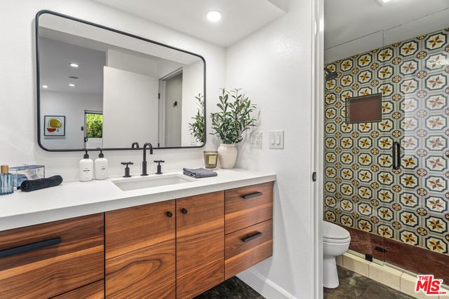 277 E Alejo Road 101, Palm Springs, CA 92262