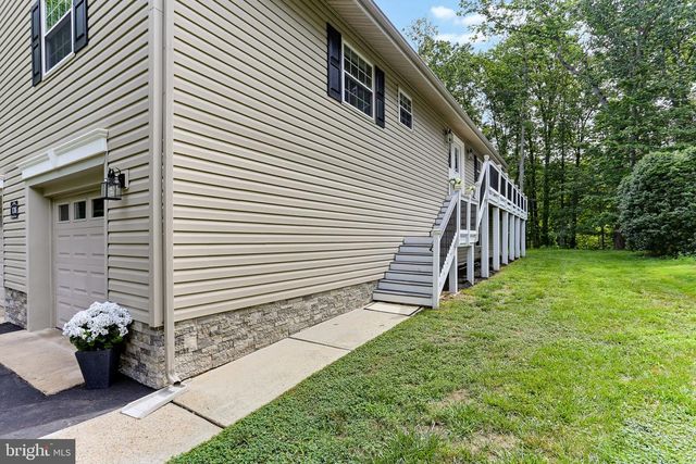 136 EAGLE CT, Locust Grove, VA 22508