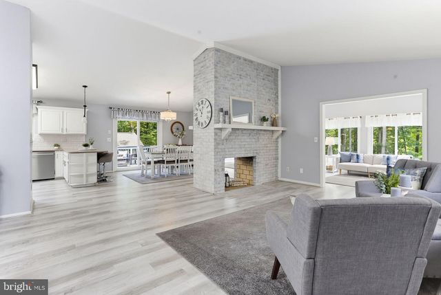 136 EAGLE CT, Locust Grove, VA 22508