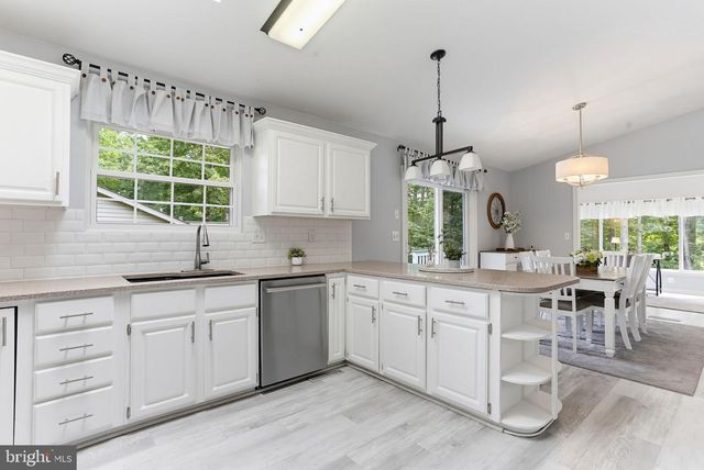 136 EAGLE CT, Locust Grove, VA 22508