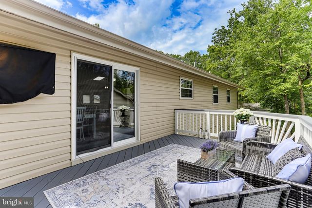 136 EAGLE CT, Locust Grove, VA 22508