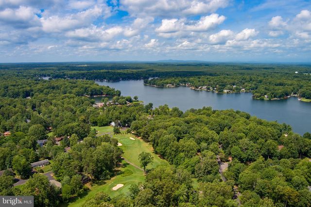 136 EAGLE CT, Locust Grove, VA 22508