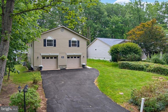 136 EAGLE CT, Locust Grove, VA 22508