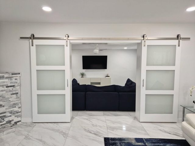 1029 OMAR Road, West Palm Beach, FL 33405
