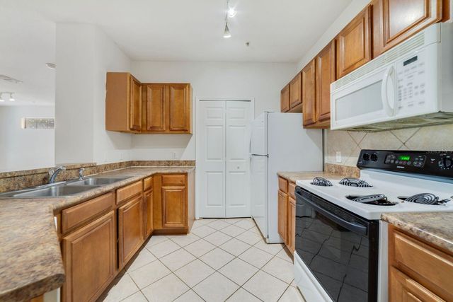 6159 METROWEST BOULEVARD 204, Orlando, FL 32835