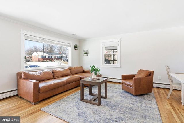 3817 REN RD, Fairfax, VA 22030