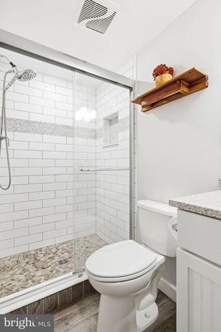 3817 REN RD, Fairfax, VA 22030