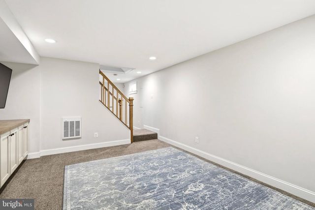 3817 REN RD, Fairfax, VA 22030