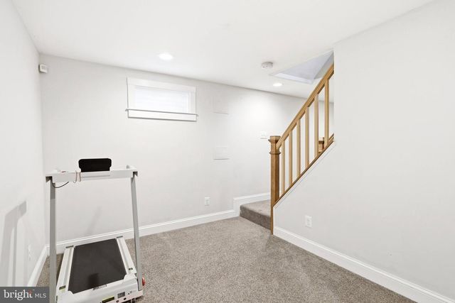 3817 REN RD, Fairfax, VA 22030