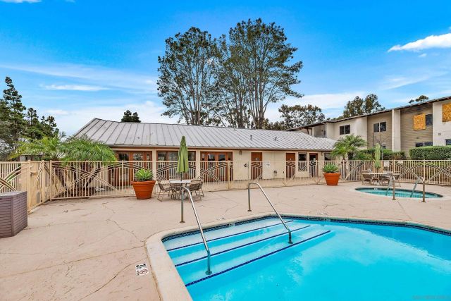 1810 S El Camino Real 101, Encinitas, CA 92024