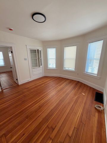 31 Torrey Street 1, Boston, MA 02124