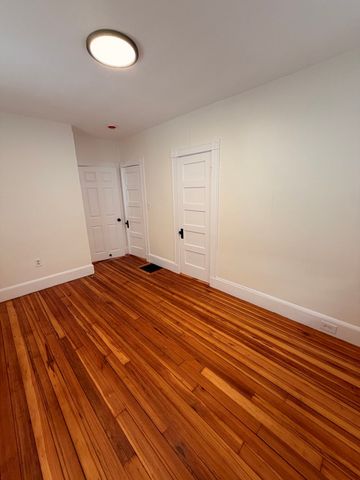 31 Torrey Street 1, Boston, MA 02124