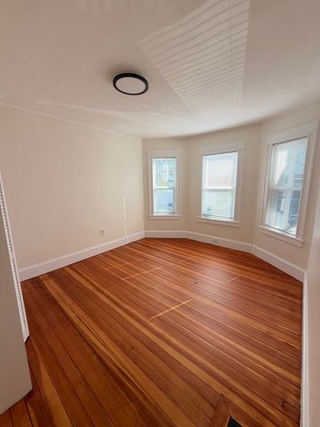 31 Torrey Street 1, Boston, MA 02124