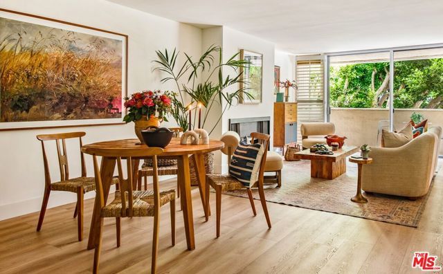 11645 Montana Avenue 101, Los Angeles, CA 90049