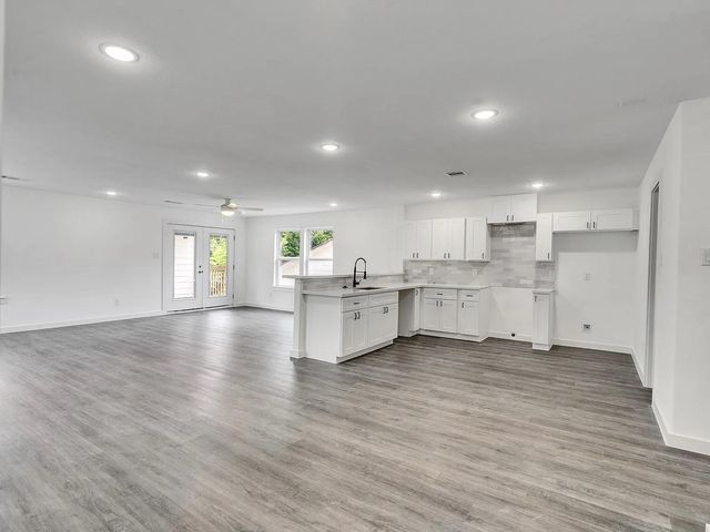 6742 Madrid Street A, Houston, TX 77021