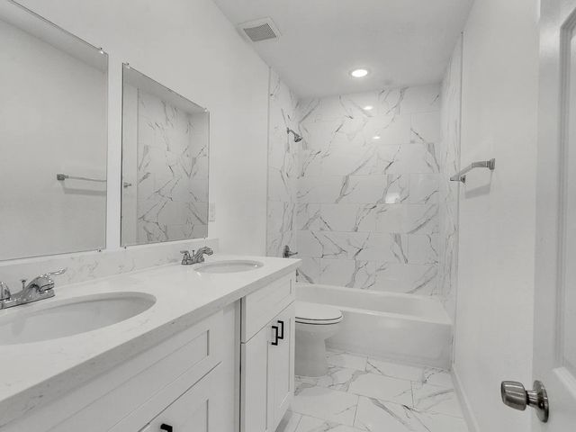 6742 Madrid Street A, Houston, TX 77021