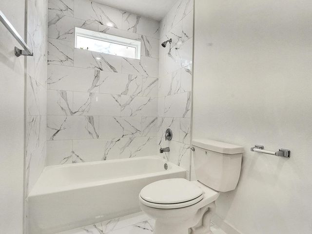 6742 Madrid Street A, Houston, TX 77021