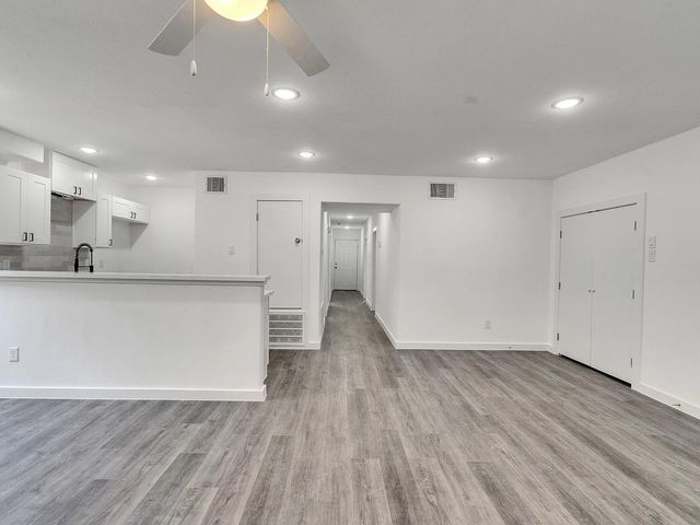 6742 Madrid Street A, Houston, TX 77021