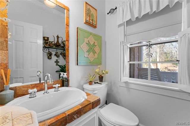 519 Highway 96, Fayette, AL 35555