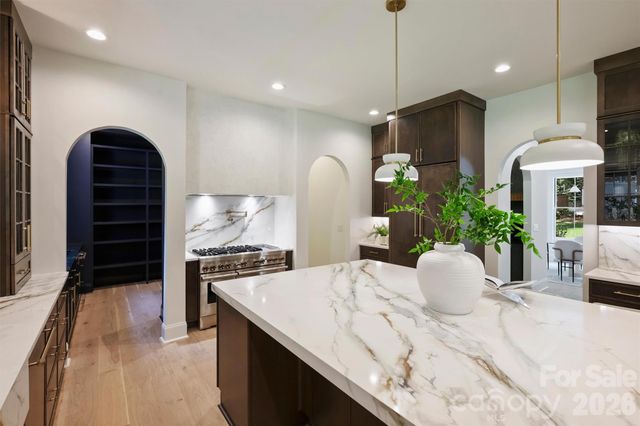 2409 Brandermill Place, Charlotte, NC 28226