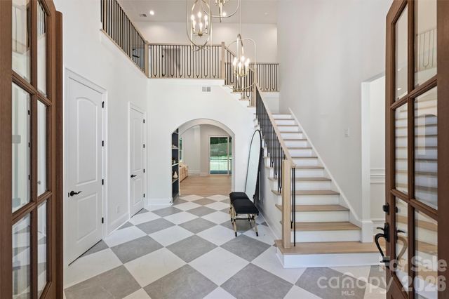 2409 Brandermill Place, Charlotte, NC 28226