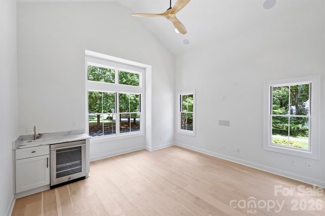 2409 Brandermill Place, Charlotte, NC 28226