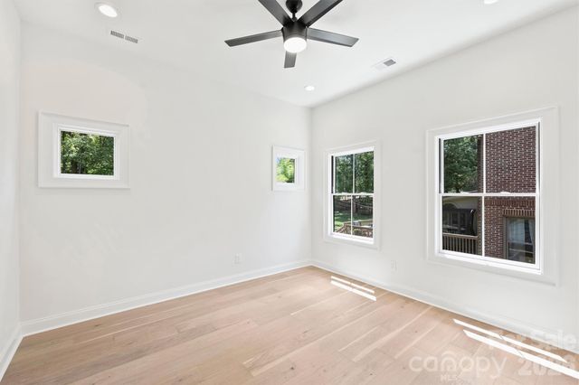 2409 Brandermill Place, Charlotte, NC 28226