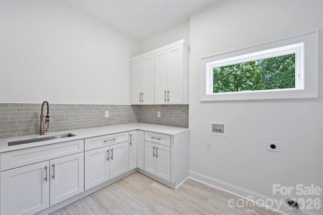 2409 Brandermill Place, Charlotte, NC 28226