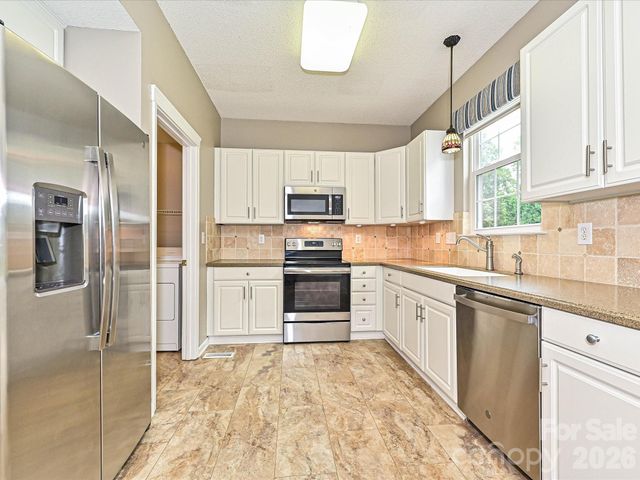110 Glynwater Drive, Mooresville, NC 28117