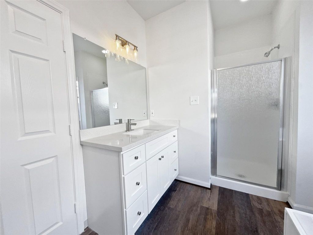 Image 19 of property listing at 6403 Canyon Park Drive, Katy, TX 77450