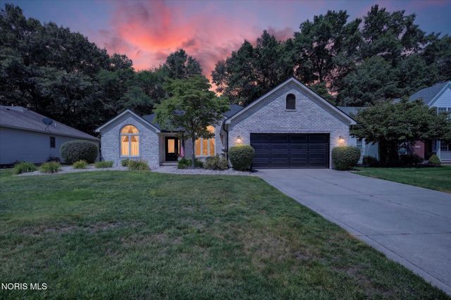 640 Weatherstone Road, Holland, OH 43528