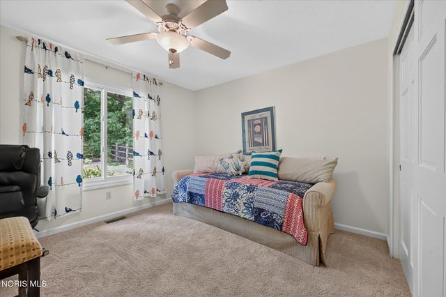 640 Weatherstone Road, Holland, OH 43528