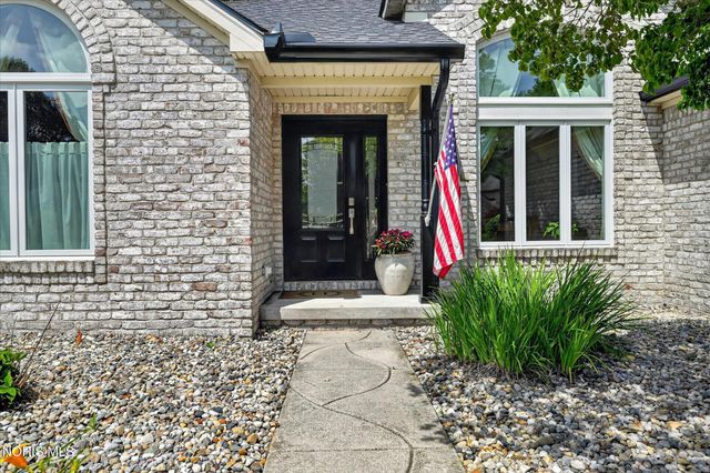 640 Weatherstone Road, Holland, OH 43528