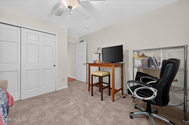 640 Weatherstone Road, Holland, OH 43528