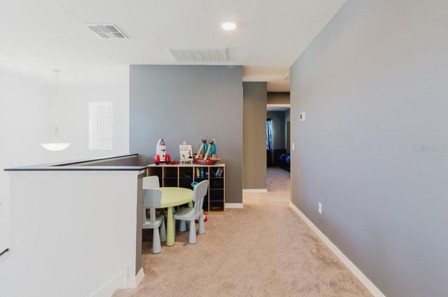 3047 ADAMS CROSS DRIVE, Zephyrhills, FL 33540