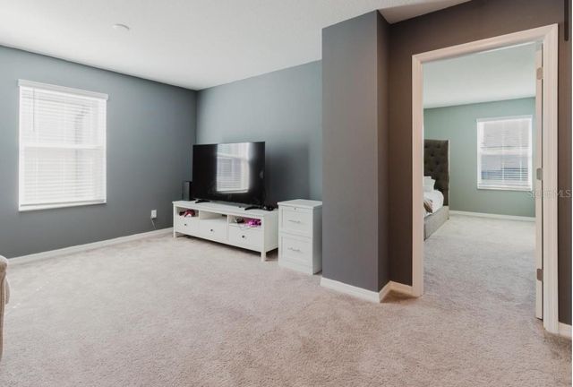 3047 ADAMS CROSS DRIVE, Zephyrhills, FL 33540