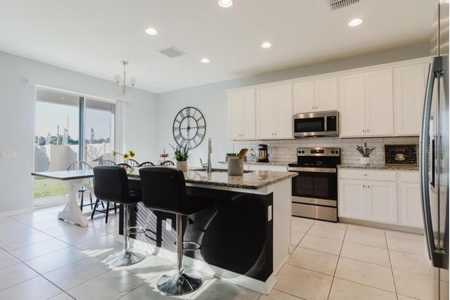 3047 ADAMS CROSS DRIVE, Zephyrhills, FL 33540