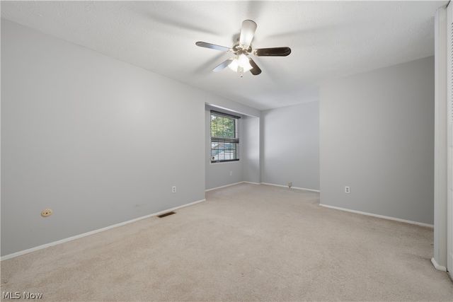 3949 Lake Run Boulevard, Stow, OH 44224