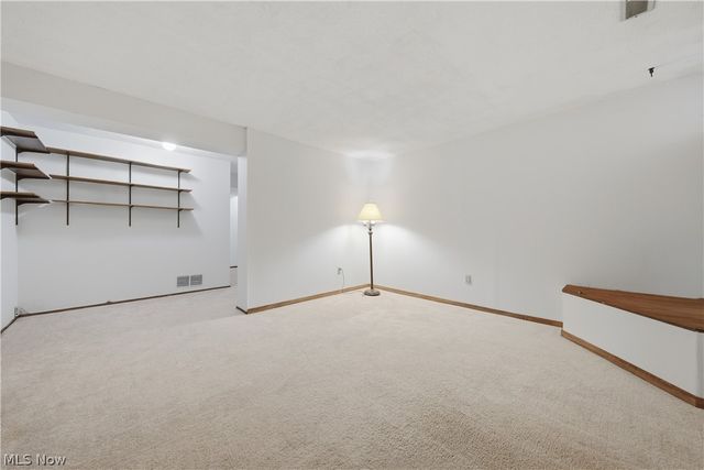 3949 Lake Run Boulevard, Stow, OH 44224