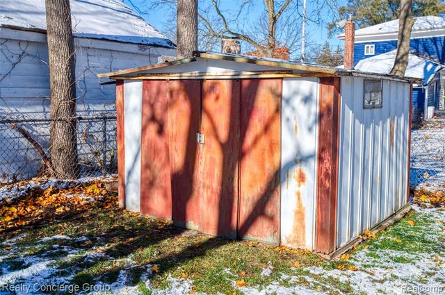 104 W John Street, Durand, MI 48429