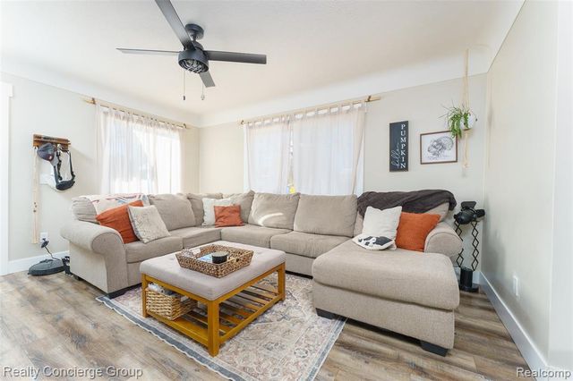 104 W John Street, Durand, MI 48429