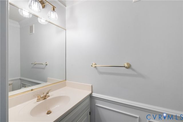 7406 Winding Creek Ln, Chesterfield, VA 23832